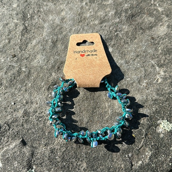 Hematite charm bracelet - Picture 8 of 9